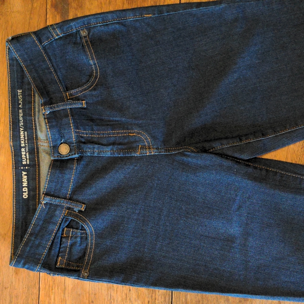 Old Navy Super Skinny Mid-Rise Ladies Jeans